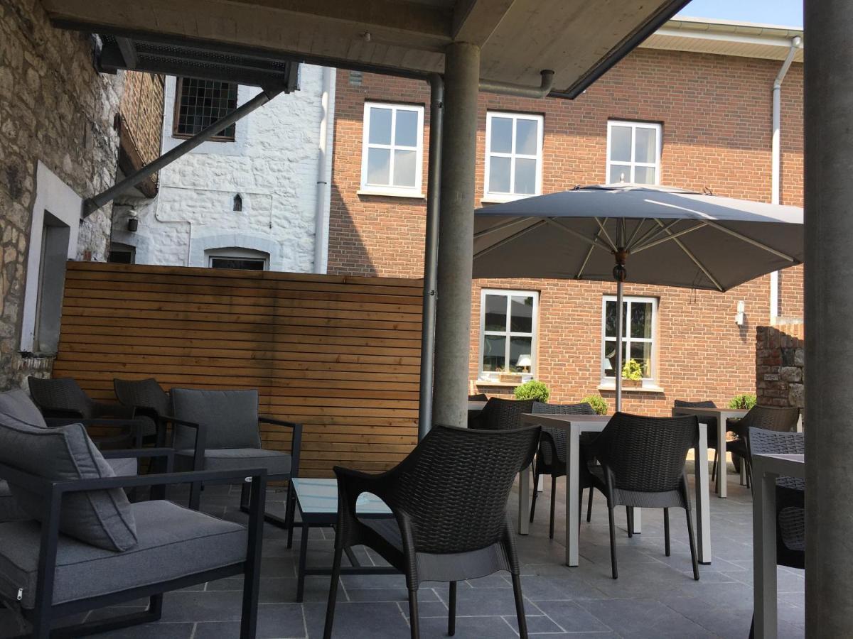 Hotel-Restaurant Zum Onkel Jonathan Raeren Exteriör bild
