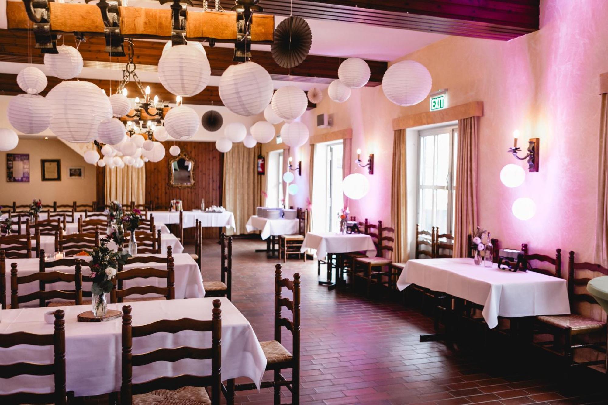 Hotel-Restaurant Zum Onkel Jonathan Raeren Exteriör bild